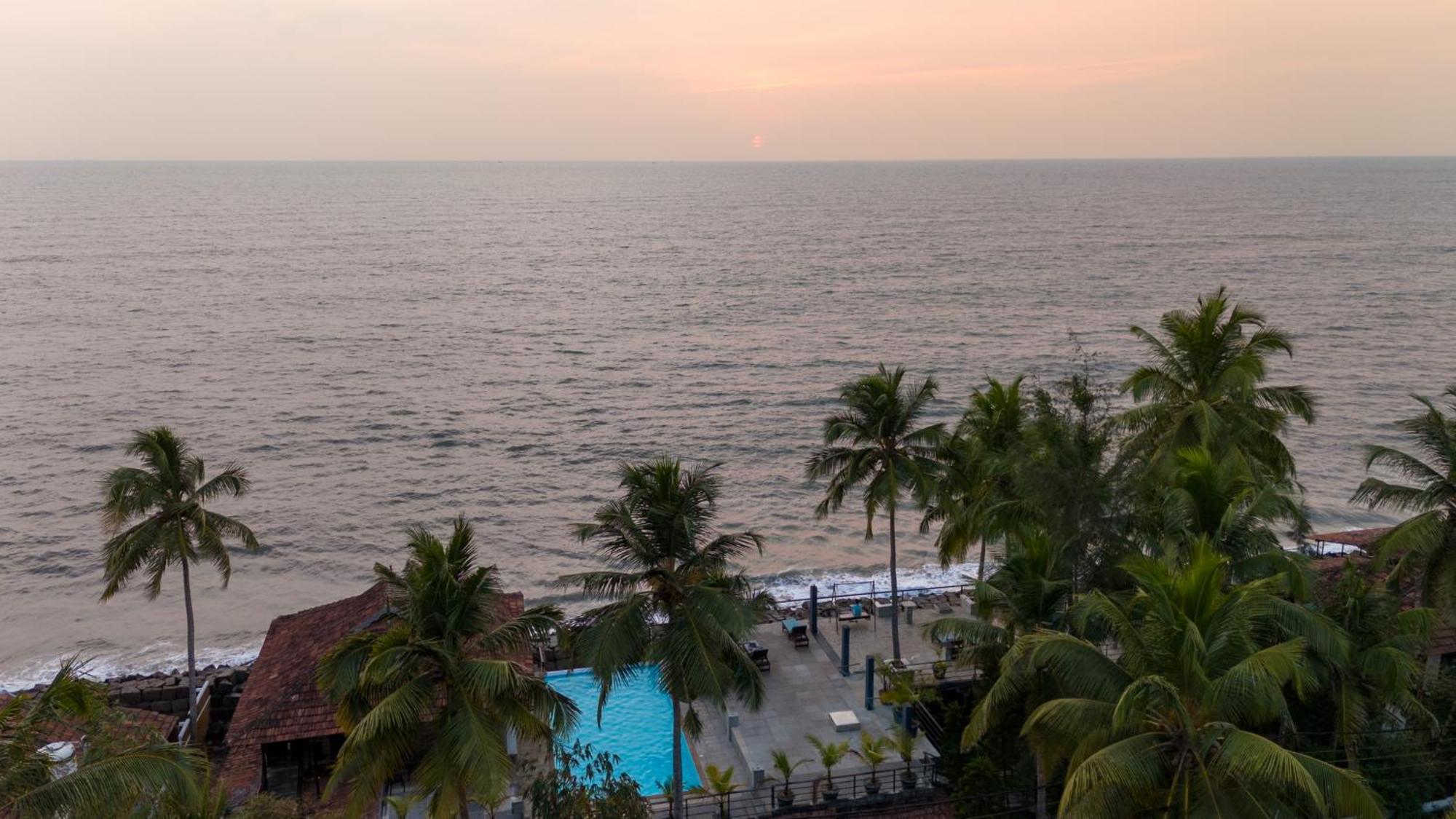 36 Palms Boutique Retreat Hotel Cherai Beach Exterior foto