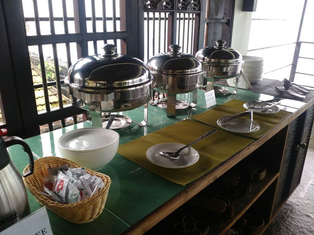 36 Palms Boutique Retreat Hotel Cherai Beach Exterior foto